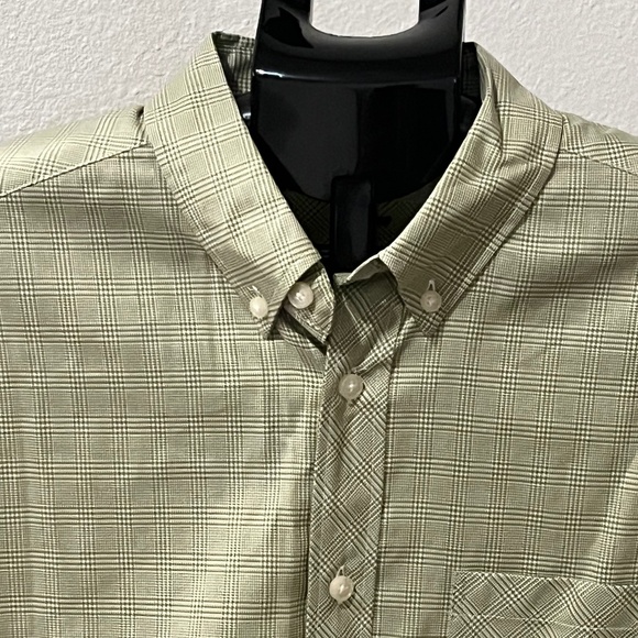 Mr Turk Green & White Plaid Romano Button Down SS Shirt LARGE NWT $198 - Picture 1 of 3